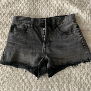 Madewell Relaxed Denim Short, Size 24 - Excellent Condition